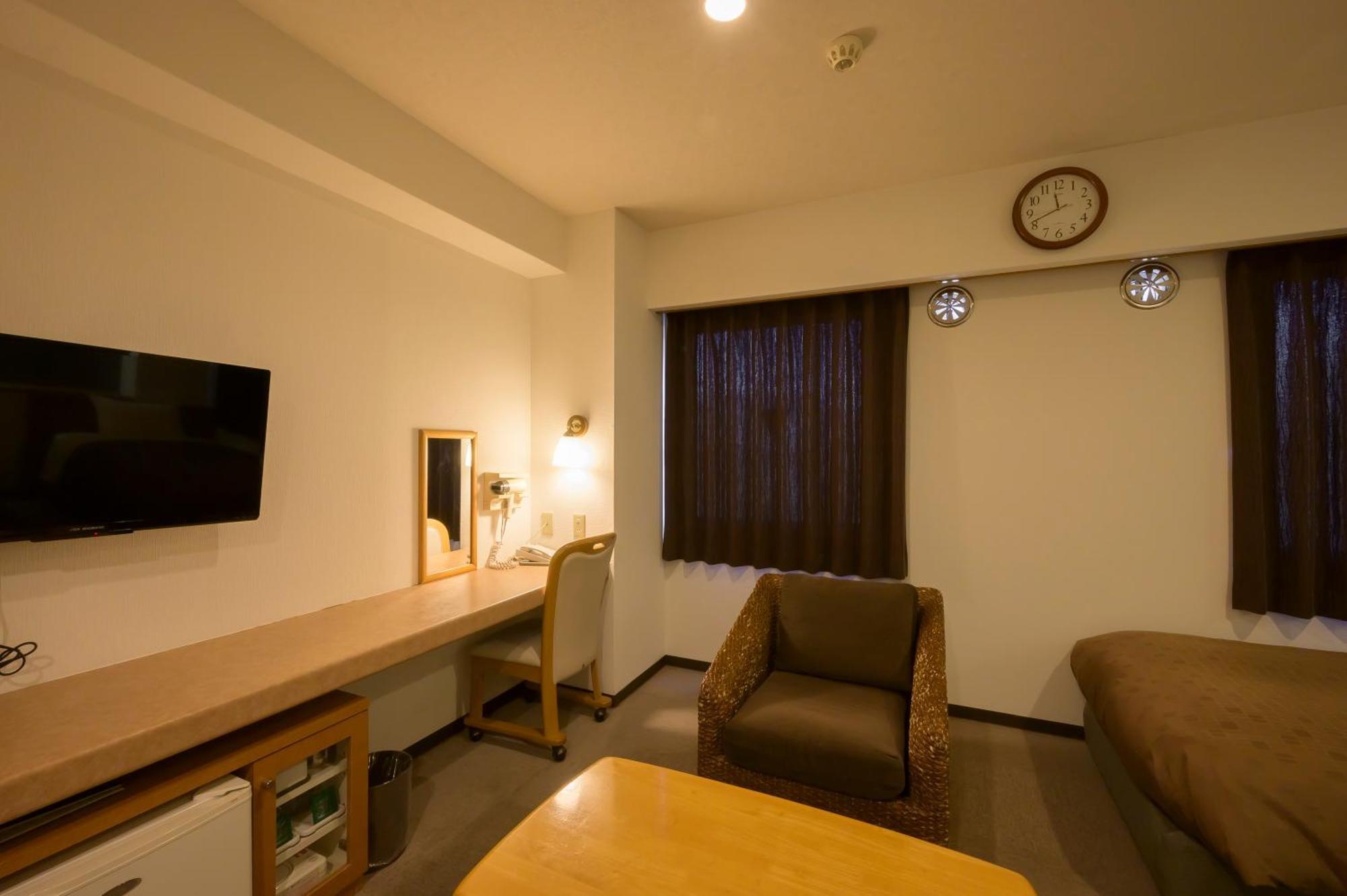 Hotel Wakasa Асикага Экстерьер фото